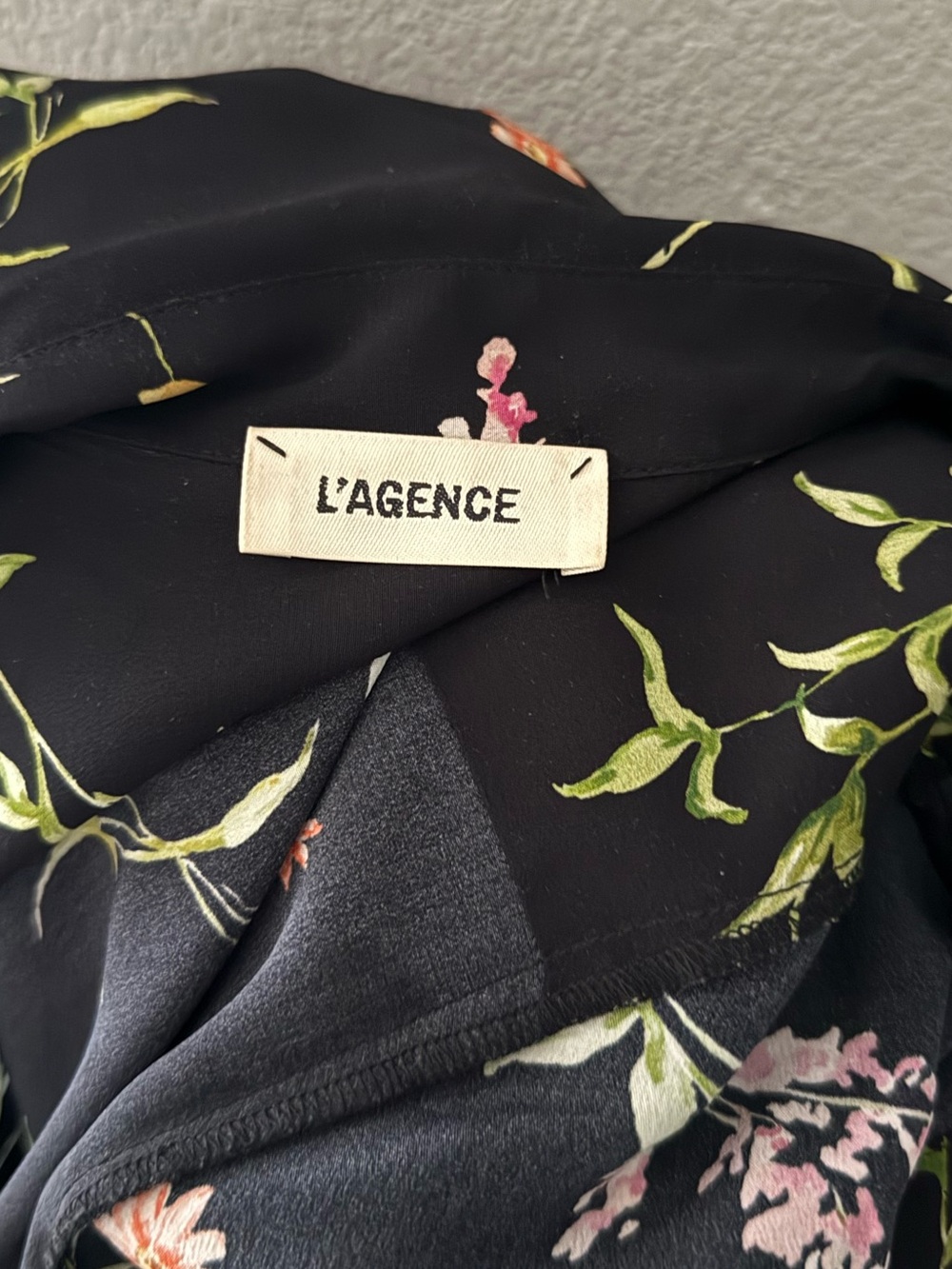 L'agence Cameron Silk Crepe Maxi Shirt Dress Large Black Floral Feminine - Picture 10 of 10